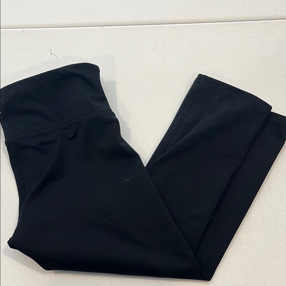 Old Navy Black High-Rise Cropped Leggings - Athletic Leggings